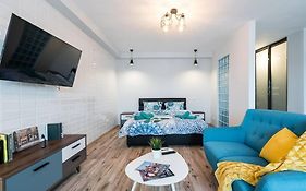 New Era Studio Near Old Town